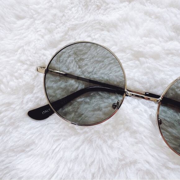 Harper Silver Round Lens Sunglasses - Picture 2 of 11